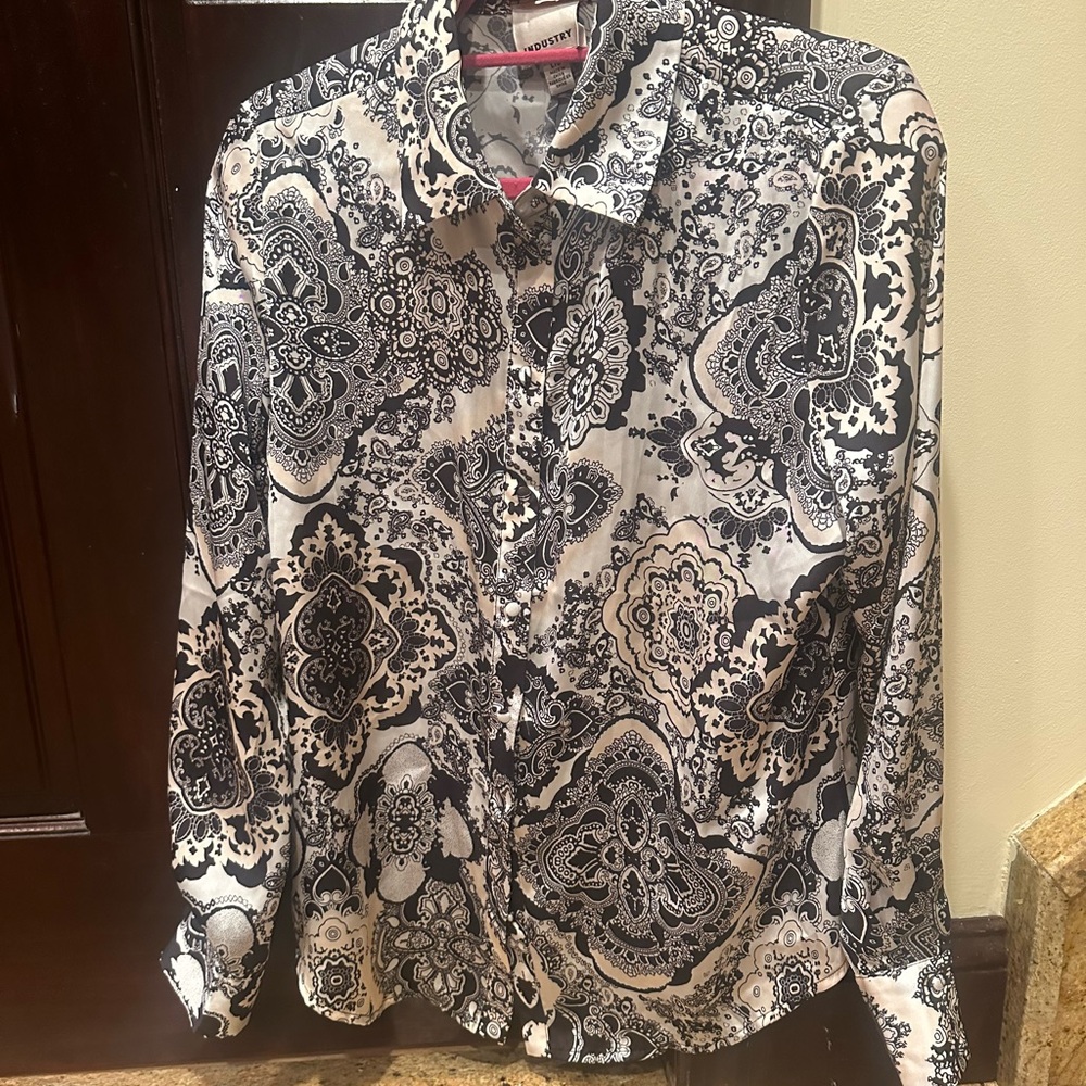 Black and White Paisley Button-Up Shirt